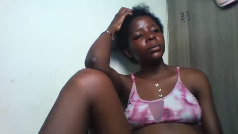 Snapshot of cute_sexy3 chatting on January 20, 1:42 pm SHARON online show from January 20, 1:42 pm