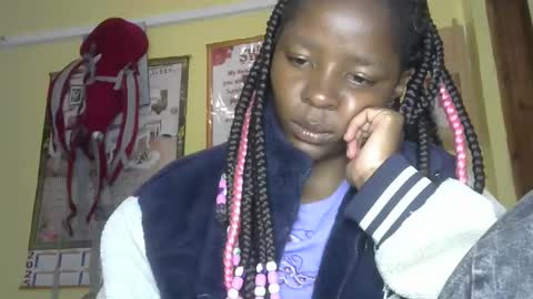 Snapshot of cute_sexy3 chatting on November 6, 8:15 am SHARON online show from November 6, 8:15 am