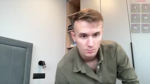 cute_skywalker online show from October 25, 11:29 am