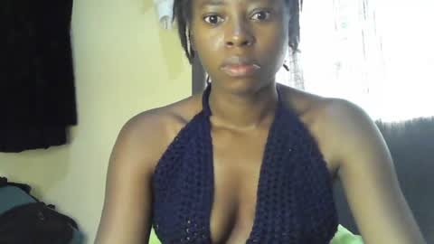 cute_sonny online show from July 25, 7:17 am