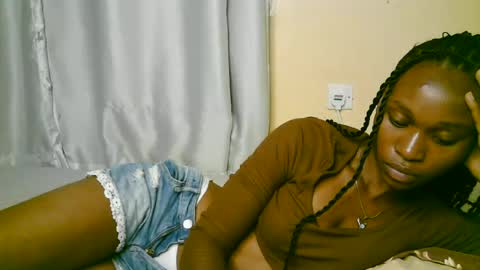 cute_tasha online show from June 17, 12:02 am