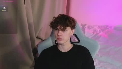 Thomas -  online show from April 30, 7:09 pm