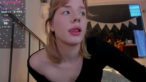 Amy online show from March 7, 12:24 pm