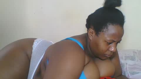 Snapshot of cuteaurel chatting on July 15, 11:26 am AURELIA online show from July 15, 11:26 am
