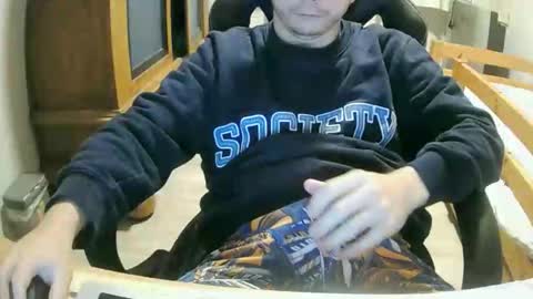 Cuteboy090 online show from September 23, 1:58 pm