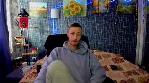 cuteboy228 online show from January 17, 7:46 am