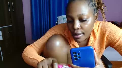 cutebuu online show from November 14, 7:12 pm