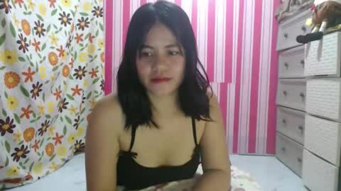 Snapshot of cutecindy2000 chatting on November 28, 1:58 pm cutecindy2000 online show from November 28, 1:58 pm