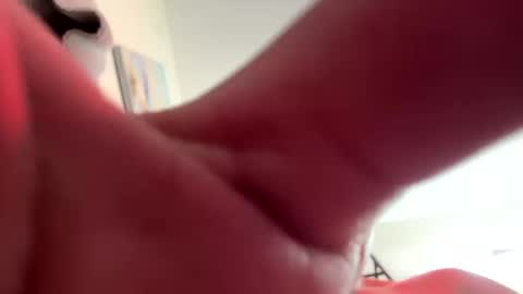 loveolots online show from October 5, 7:07 am