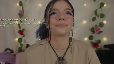 Snapshot of cutee_andrea chatting on June 19, 2:27 am Andrea 3 online show from June 19, 2:27 am