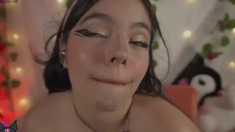 Snapshot of cutee_andrea chatting on July 7, 2:14 am Andrea 3 online show from July 7, 2:14 am