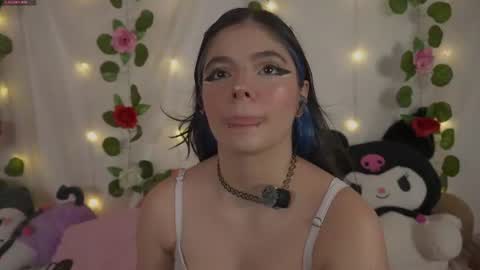 Snapshot of cutee_andrea chatting on July 8, 2:05 am Andrea 3 online show from July 8, 2:05 am