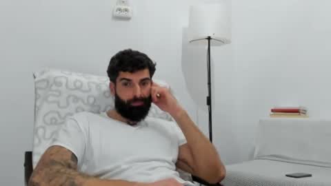 cuteeboy online show from December 19, 10:17 pm