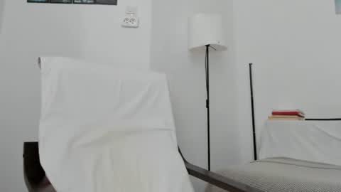cuteeboy online show from June 29, 10:26 am