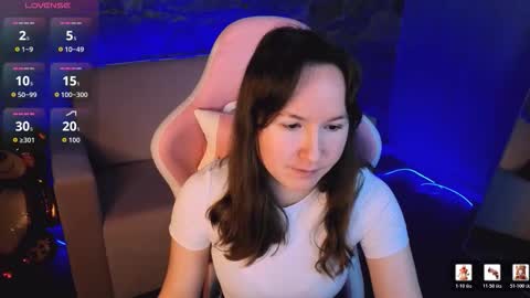 cuteglory online show from March 9, 1:42 am