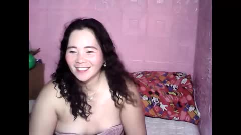 Snapshot of cutehornymom chatting on September 15, 1:44 pm cutehornymom online show from September 15, 1:44 pm