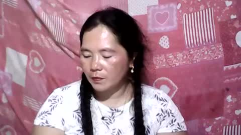 cutehornymom online show from July 1, 5:42 am