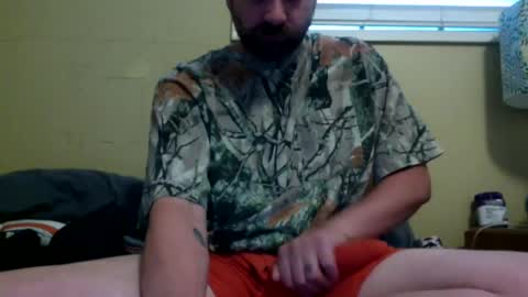 Snapshot of cutehungboi chatting on June 20, 11:18 pm cutehungboi online show from June 20, 11:18 pm