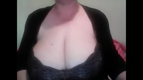 Jessy online show from June 5, 2:23 pm