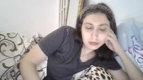 cutekattie online show from June 10, 2:34 am