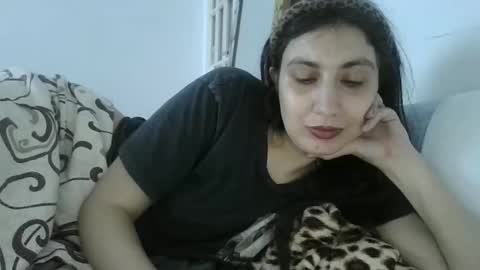 cutekattie online show from June 11, 6:33 am