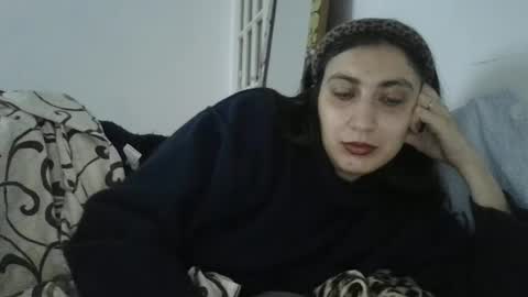 cutekattie online show from June 12, 6:01 am