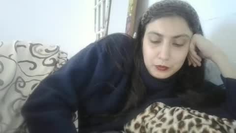 cutekattie online show from June 13, 6:33 am