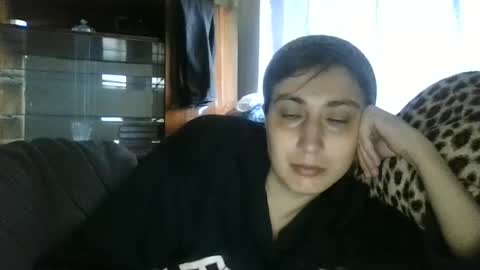 cutekattie online show from June 15, 9:33 am