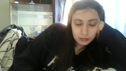 cutekattie online show from June 17, 4:04 am