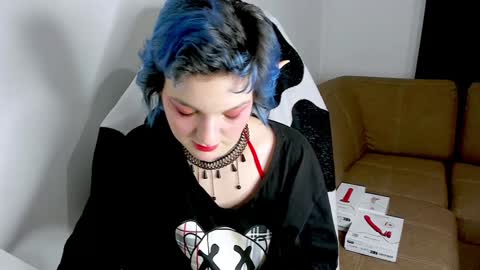 Alice online show from December 24, 6:50 pm
