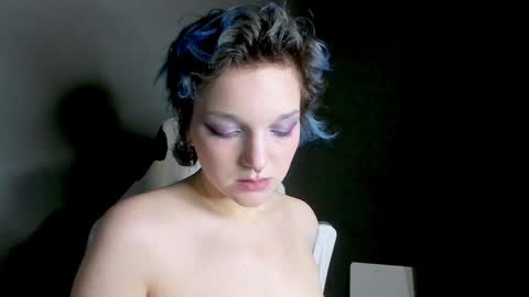 Alice online show from January 14, 4:57 am