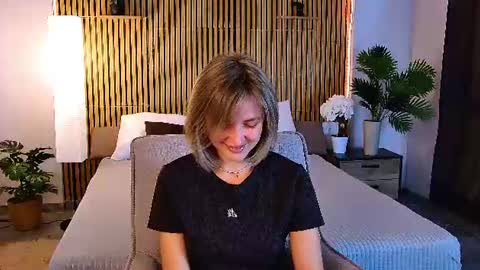 cutemirage online show from June 30, 2:40 pm
