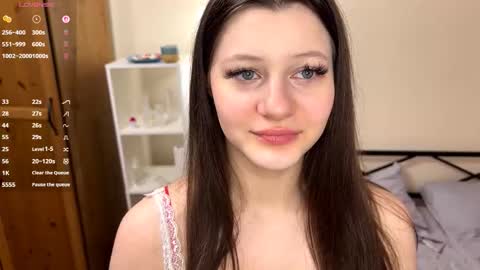 Sofi online show from March 13, 8:32 am