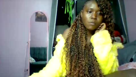 Snapshot of cutezola chatting on November 1, 5:26 pm cutezola online show from November 1, 5:26 pm