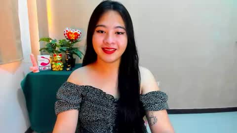 Snapshot of cutie_asianwoman chatting on October 20, 7:42 am cutie_asianwoman online show from October 20, 7:42 am