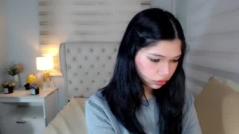 cutie_chinnie online show from June 17, 1:01 pm