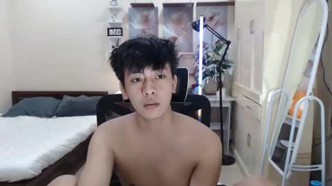 Neil Taylor online show from November 24, 5:12 pm