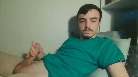 Snapshot of cutie_garlix chatting on June 16, 8:00 pm cutie garlix online show from June 16, 8:00 pm