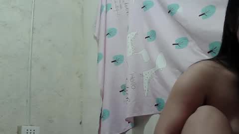 Snapshot of cutie_jane22 chatting on December 20, 9:28 pm cutie_jane22 online show from December 20, 9:28 pm