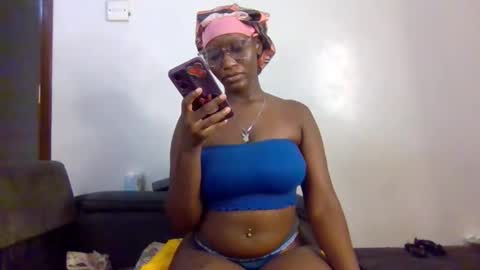CUTIE online show from March 18, 9:40 pm