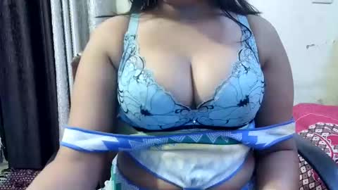 Ruhii online show from April 9, 8:03 pm
