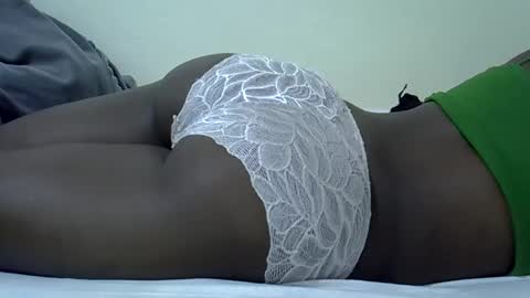 cutiehanish4 online show from February 3, 6:22 am