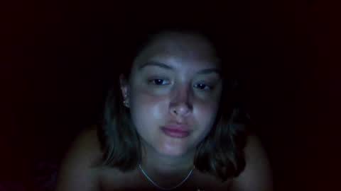 Snapshot of cutieoggg420 chatting on July 1, 5:42 am Cutieoggg420 online show from July 1, 5:42 am