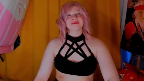 CutieSue online show from May 24, 12:59 am
