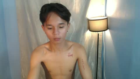 Snapshot of cutiewalter chatting on June 16, 2:14 am cutiewalter online show from June 16, 2:14 am