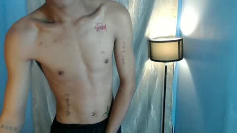 Snapshot of cutiewalter chatting on June 20, 9:06 pm cutiewalter online show from June 20, 9:06 pm