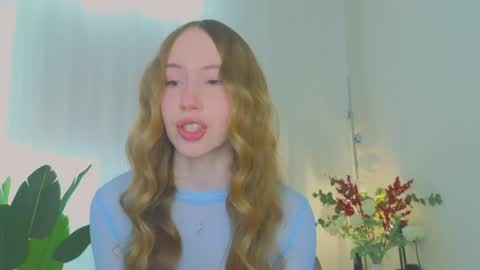 Snapshot of cuute_angell chatting on July 29, 5:11 pm Virginia See you on Sunday online show from July 29, 5:11 pm