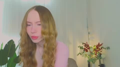 Snapshot of cuute_angell chatting on July 30, 5:12 pm Virginia See you on Sunday online show from July 30, 5:12 pm