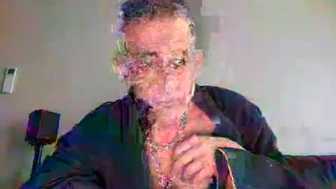 cwaddle online show from May 22, 9:48 am