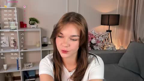 Cwen online show from September 10, 7:14 pm